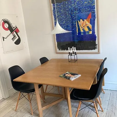 Islands Brygge Apartment *